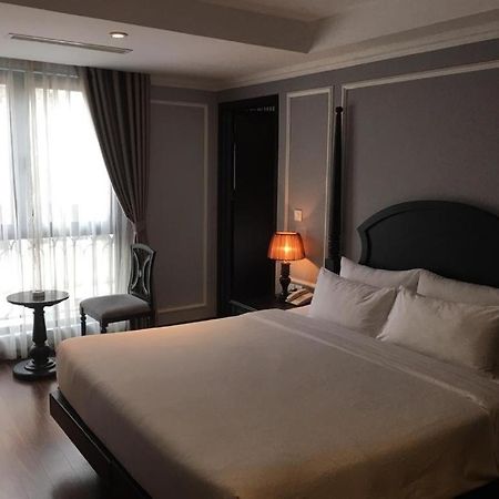 Bay Luxury Hotel Ханой Екстериор снимка